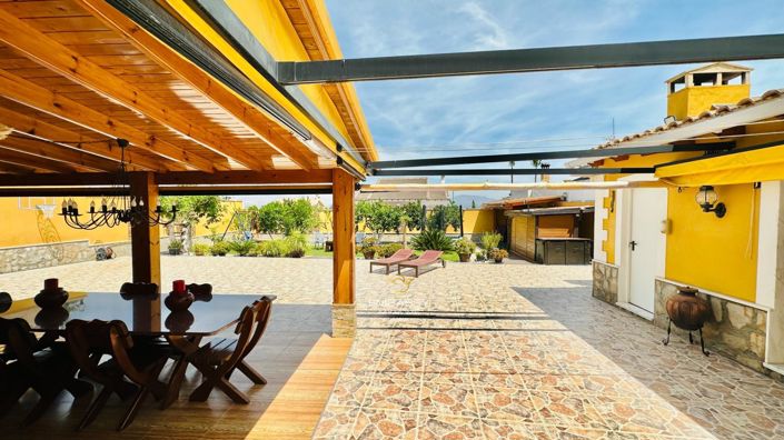 Image No.6-5 Bed Villa for sale