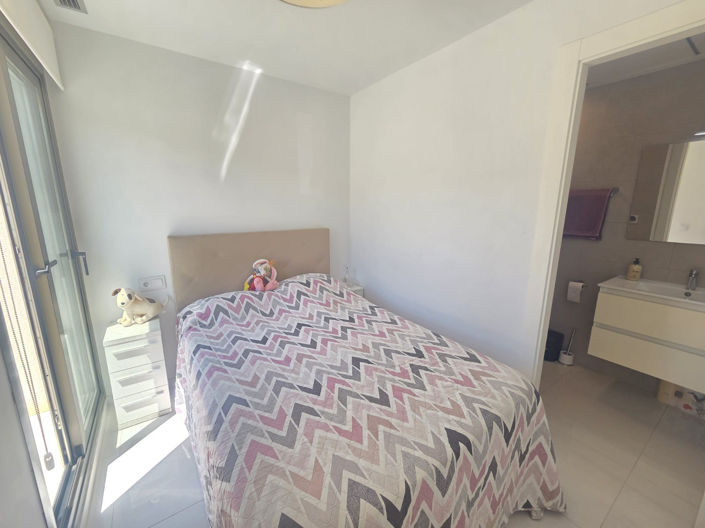 Image No.10-3 Bed Villa for sale
