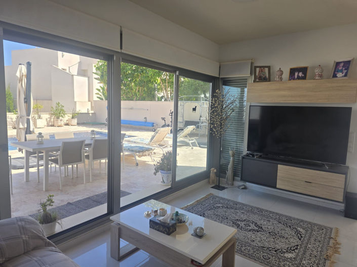 Image No.5-3 Bed Villa for sale