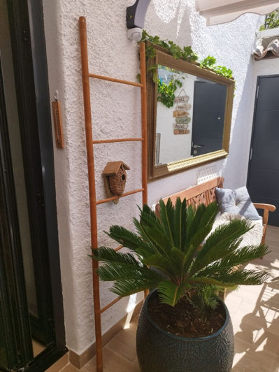 Image No.18-3 Bed Semi-Detached for sale