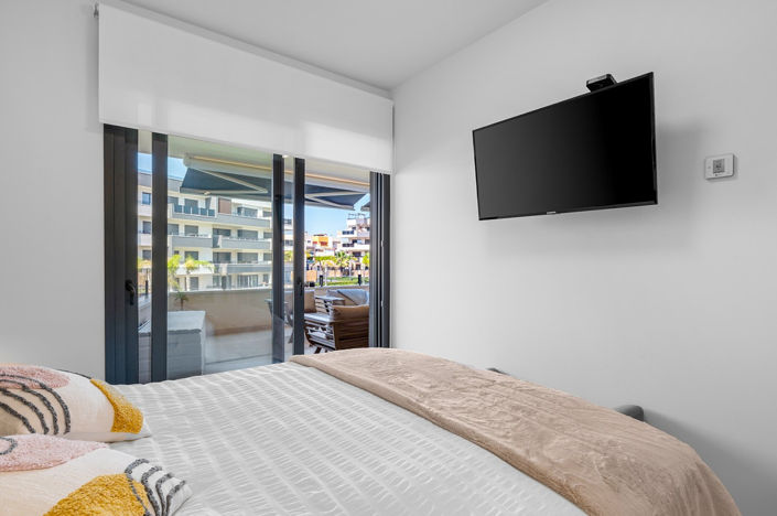 Image No.17-2 Bed Apartment for sale