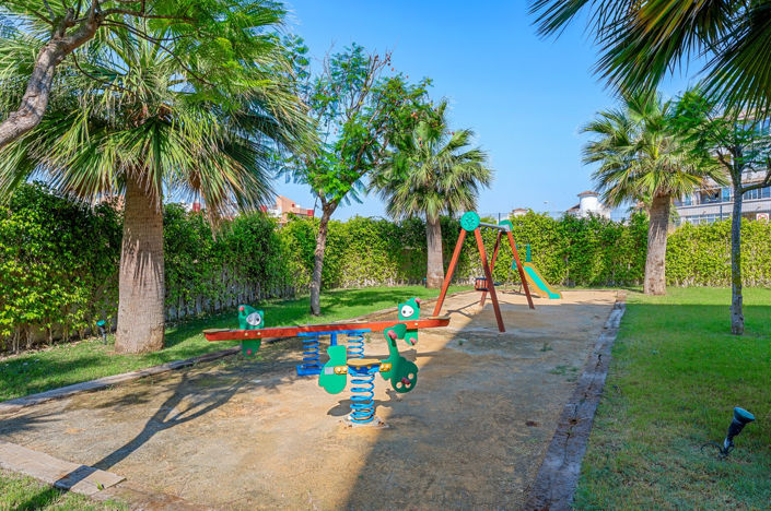 Image No.24-2 Bed Apartment for sale