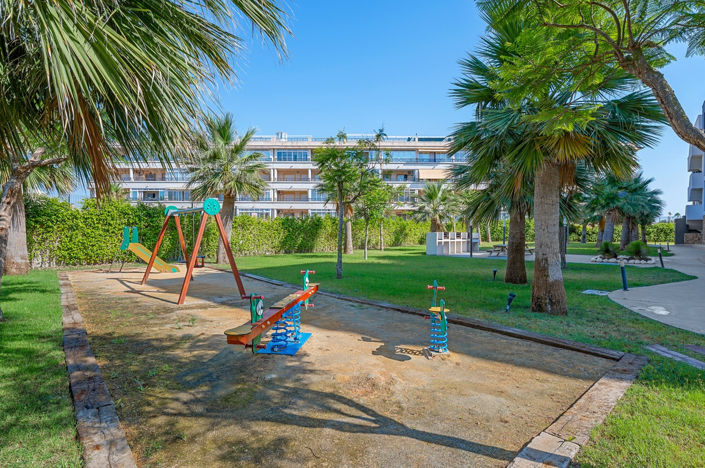 Image No.25-2 Bed Apartment for sale