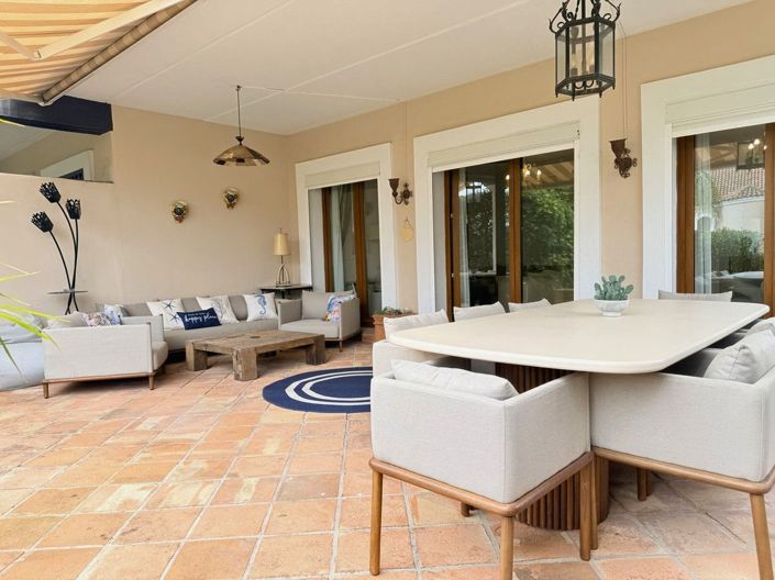 Image No.24-4 Bed Townhouse for sale
