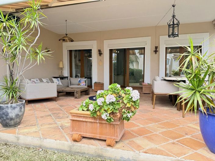 Image No.28-4 Bed Townhouse for sale