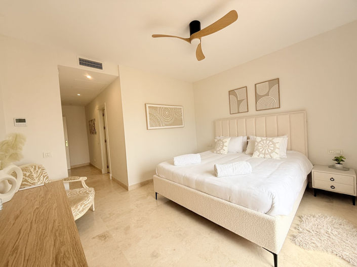 Image No.9-4 Bed Townhouse for sale