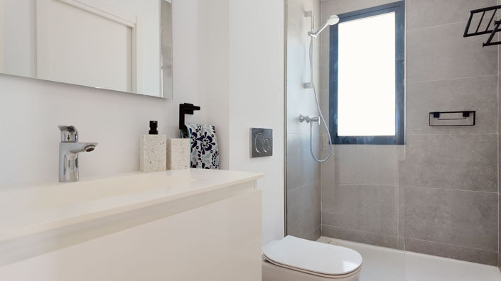 Image No.47-4 Bed Semi-Detached for sale