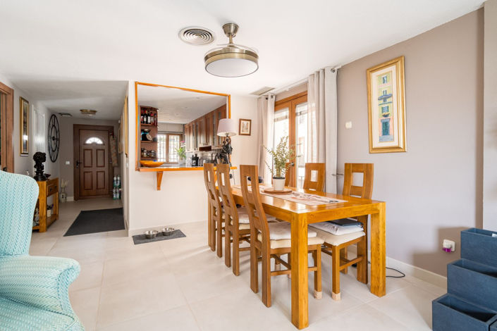 Image No.18-3 Bed Penthouse for sale