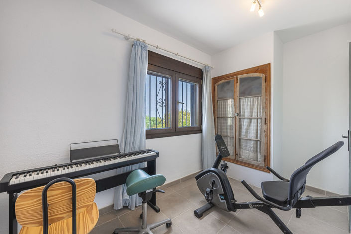 Image No.20-4 Bed Villa for sale