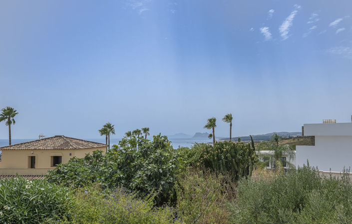 Image No.26-4 Bed Villa for sale