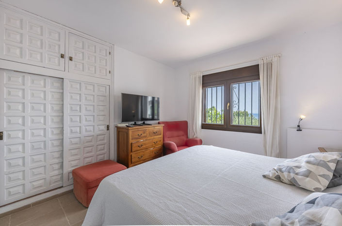 Image No.28-4 Bed Villa for sale