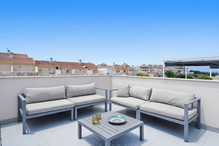 Image No.17-3 Bed Penthouse for sale