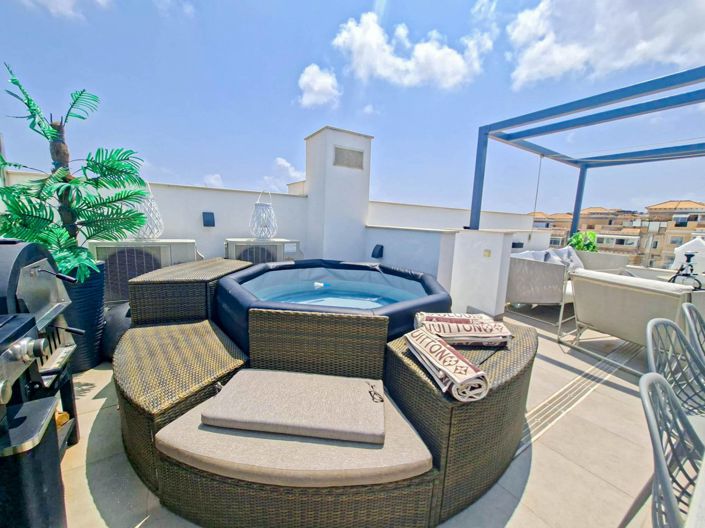 Image No.24-3 Bed Villa for sale