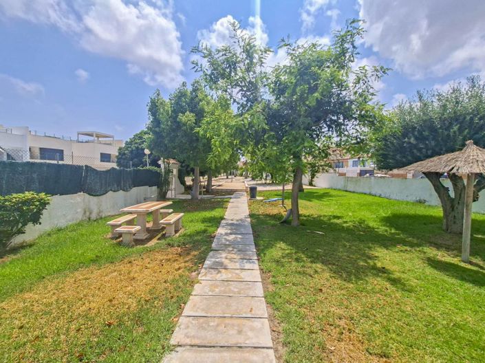 Image No.34-3 Bed Villa for sale