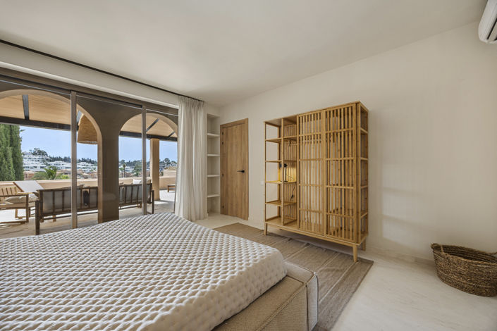 Image No.17-3 Bed Penthouse for sale