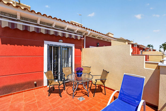 Image No.20-4 Bed Townhouse for sale