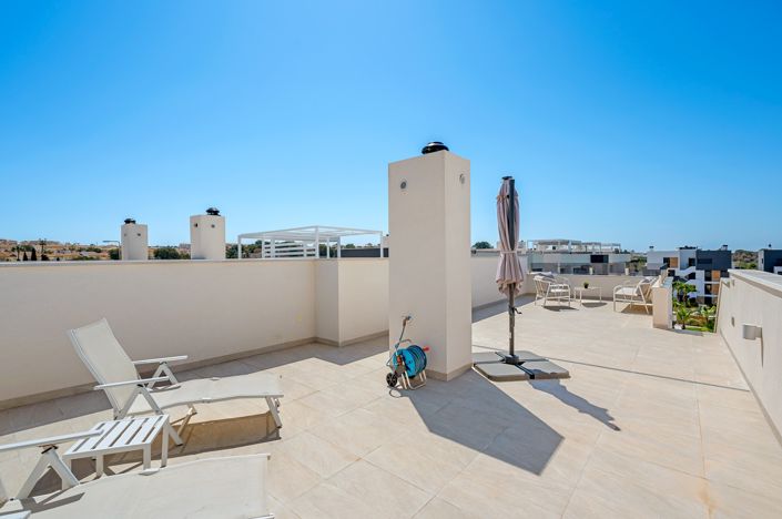 Image No.26-2 Bed Apartment for sale