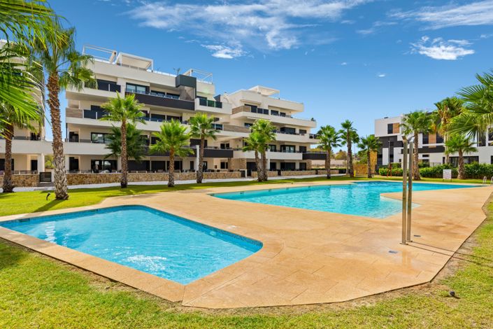 Image No.38-2 Bed Apartment for sale