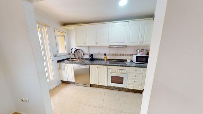 Image No.14-3 Bed Villa for sale