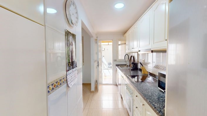 Image No.16-3 Bed Villa for sale