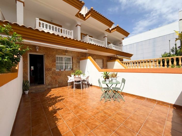 Image No.4-3 Bed Villa for sale