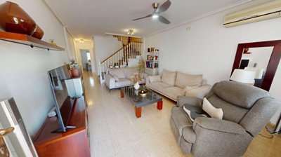 1447-683646-78d1f4f8b6655591b02d22fabb36a692d