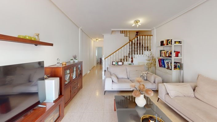 Image No.8-3 Bed Villa for sale