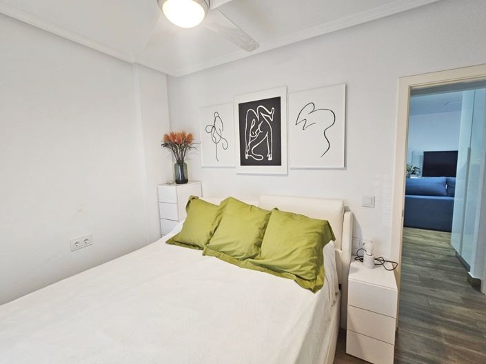 Image No.12-2 Bed Apartment for sale