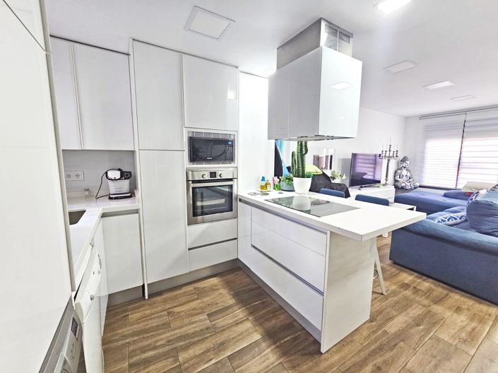 Image No.8-2 Bed Apartment for sale