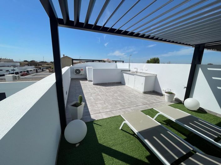 Image No.26-3 Bed Villa for sale