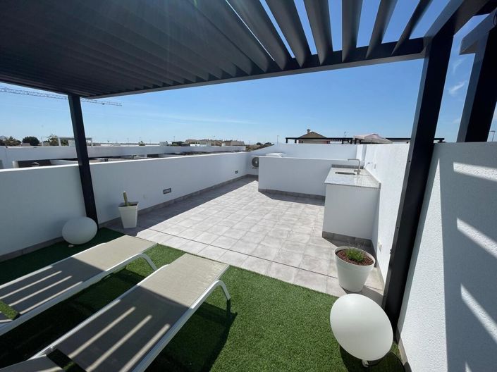 Image No.27-3 Bed Villa for sale