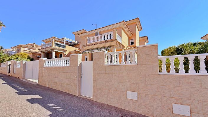 Image No.49-Villa de 4 chambres à vendre à Orihuela Costa