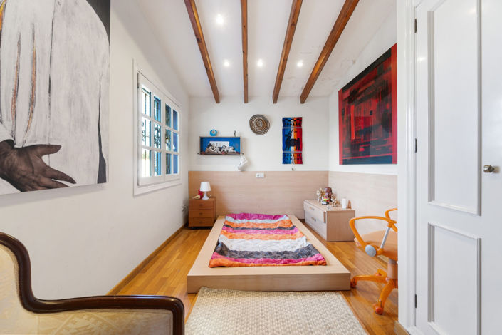 Image No.26-4 Bed Townhouse for sale