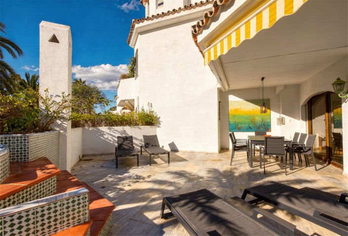 Image No.20-3 Bed Apartment for sale