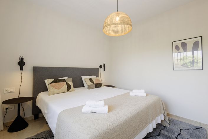 Image No.18-2 Bed Apartment for sale