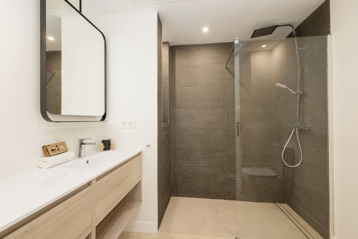 Image No.20-2 Bed Apartment for sale