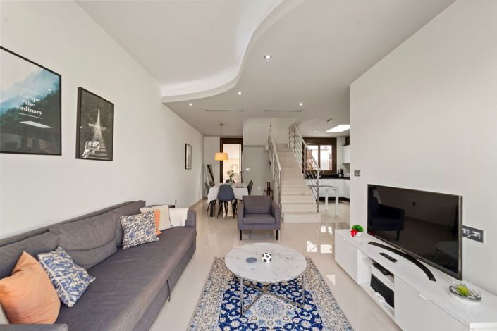 Image No.16-2 Bed Semi-Detached for sale