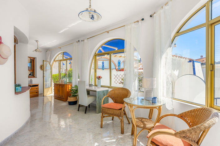 Image No.25-5 Bed Villa for sale