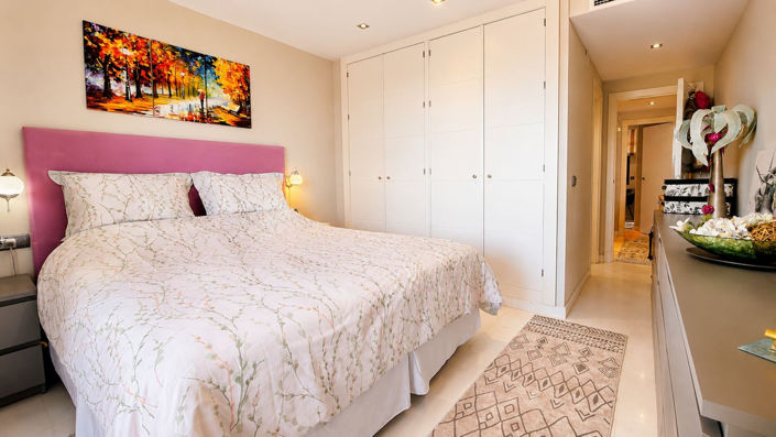 Image No.17-2 Bed Apartment for sale