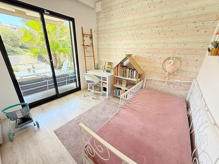 Image No.22-3 Bed Villa for sale