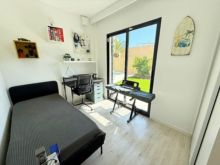 Image No.24-3 Bed Villa for sale