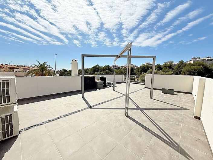 Image No.30-3 Bed Villa for sale