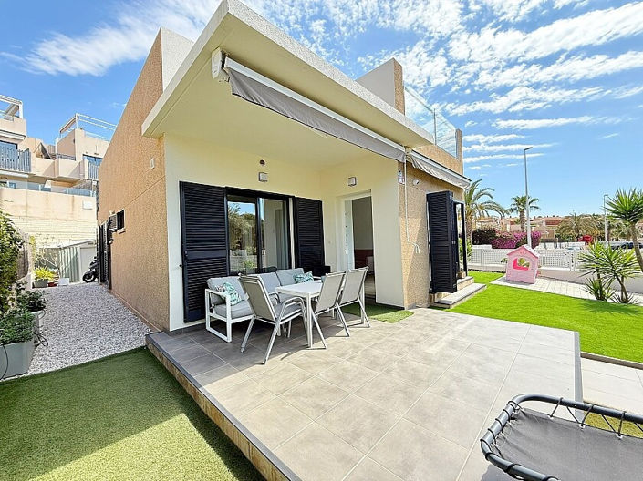 Image No.6-3 Bed Villa for sale