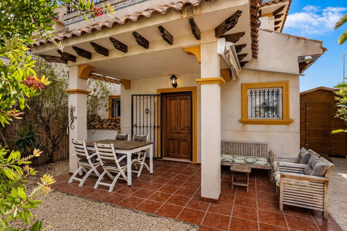 Image No.2-Maison de ville de 2 chambres à vendre à Orihuela Costa