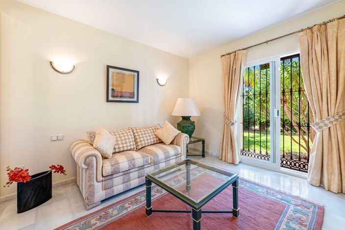 Image No.10-3 Bed Villa for sale