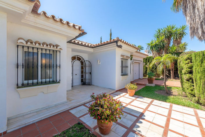 Image No.19-3 Bed Villa for sale