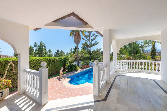 Image No.3-3 Bed Villa for sale