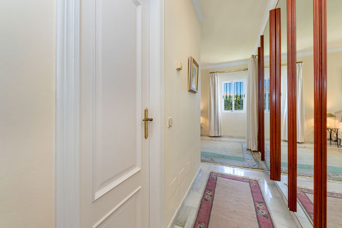 Image No.30-3 Bed Villa for sale