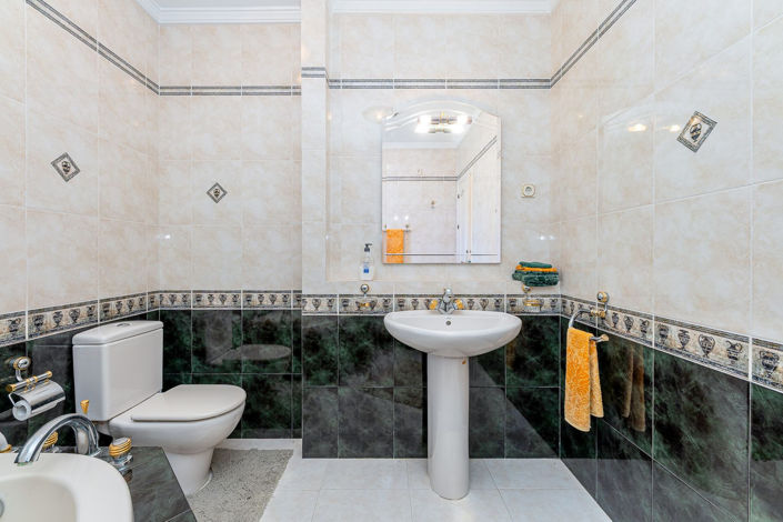 Image No.35-3 Bed Villa for sale