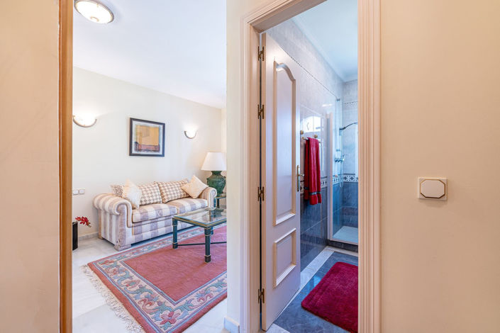 Image No.36-3 Bed Villa for sale
